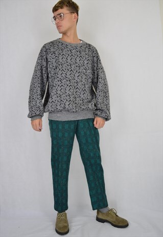VINTAGE GREY GRAPHIC SWEATSHIRT