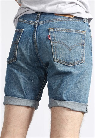 VINTAGE LEVI'S DENIM SHORTS