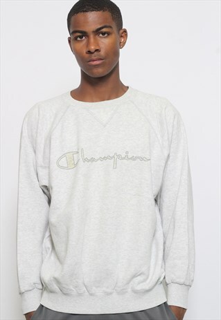 VINTAGE CHAMPION SWEATSHIRT
