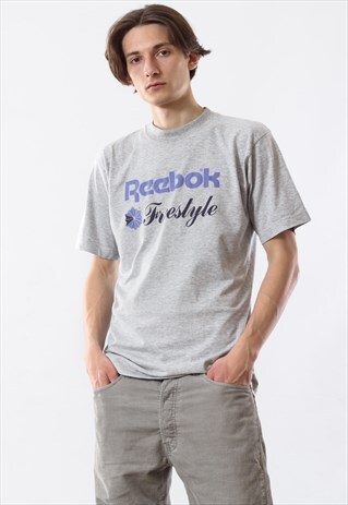 90'S VINTAGE MENS REEBOK SPELL OUT BIG LOGO T SHIRT TEE GREY