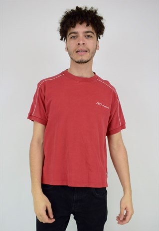 VINTAGE 90'S RED REEBOK T-SHIRT