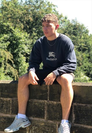 BURBERRY SWEATSHIRT