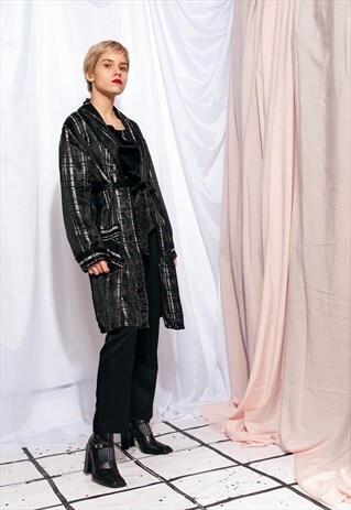SILVER ROBE 70S VINTAGE OVERSIZED PARTY JACKET BLACK SATIN