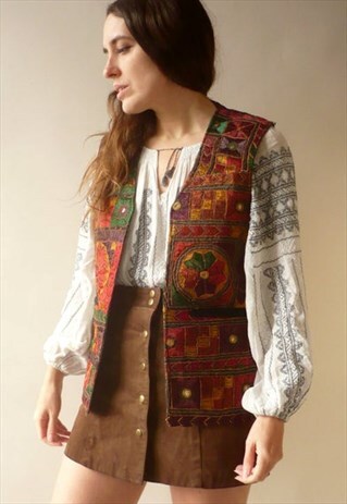 VINTAGE INDIAN EMBROIDERED VELVET VEST BOHEMIAN WAISTCOAT