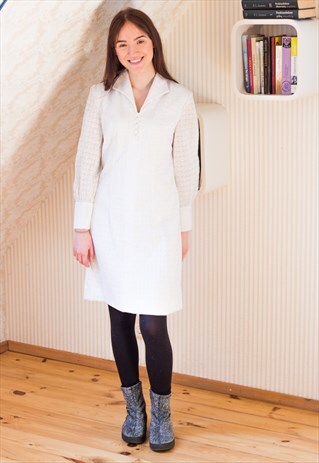 WHITE LONG SLEEVE CROCHET VINTAGE DRESS