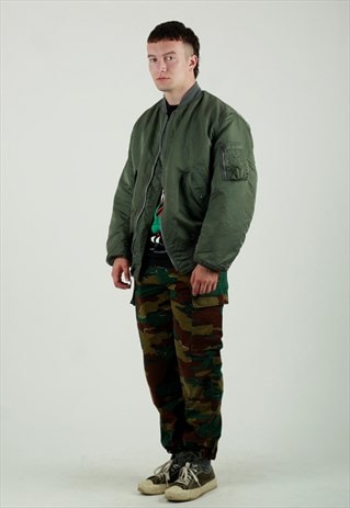 VINTAGE 90S US ARMY MA1 STYLE BOMBER JACKET