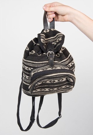 VINTAGE BLACK & WHITE FESTIVAL RUCKSACK