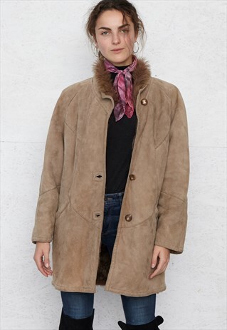 VINTAGE BROWN SHEARLING COAT