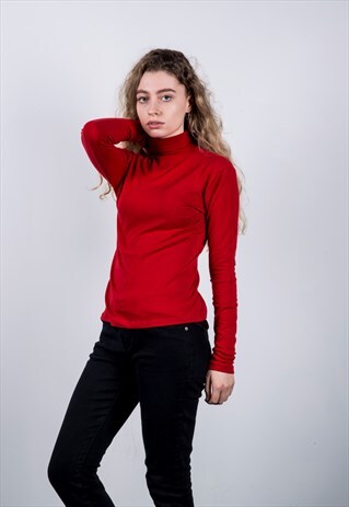 VINTAGE RED TURTLE NECK JUMPER