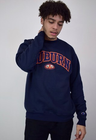 VINTAGE 90'S CHAMPION NAVY SWEATSHIRT