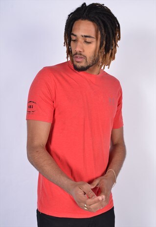 VINTAGE UNDER ARMOUR T-SHIRT RED