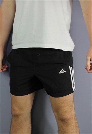VINTAGE ADIDAS SHORTS IN BLACK WITH POCKETS, EMBROIDERED LOG