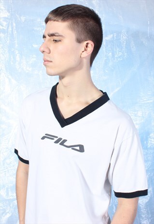 VINTAGE FILA WHITE V-NECK TEE