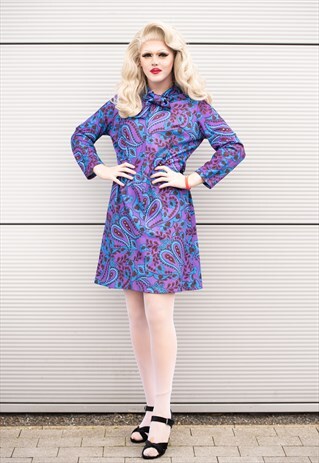 70'S VINTAGE COOP PURPLE PAISLEY PATTERN DRESS WITH NECK TIE