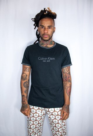 CALVIN KLEIN BLACK VINTAGE T SHIRT