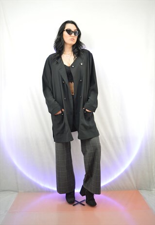 VINTAGE BLACK RETRO BLAZER