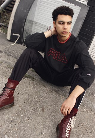 VINTAGE FILA BLACK AND RED SWEATSHIRT