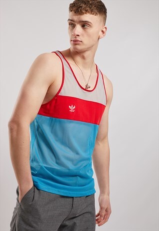 VINTAGE ADIDAS VEST