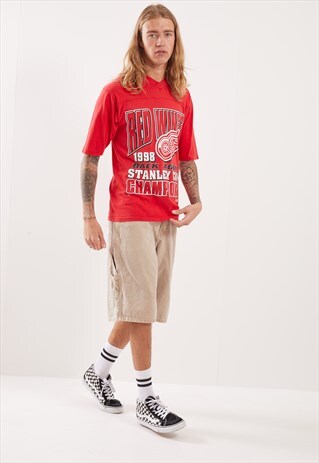 VINTAGE 1998 RED WINGS GRAPHIC T-SHIRT