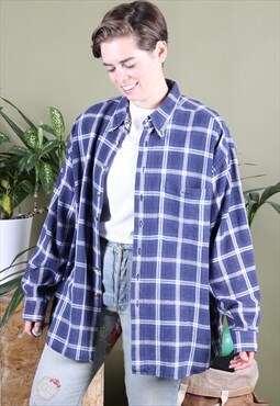 Vintage Flannel Shirt in Blue and White Checks Long-sleeves