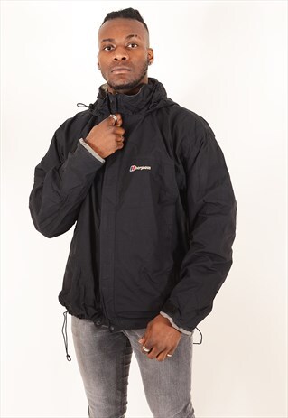 VINTAGE BERGHAUS RAIN COAT BLACK