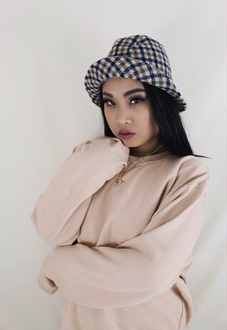 VINTAGE RARE AQUASCUTUM HOUSE CHECK HAT