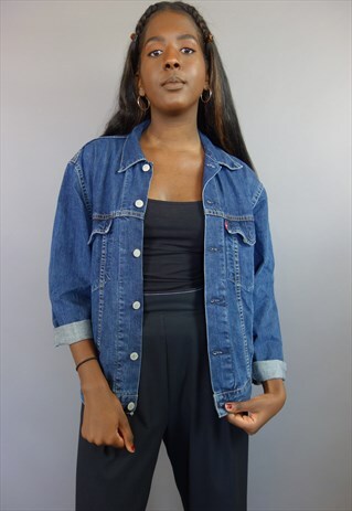 CLASSIC DARK WASH BLUE LEVI'S DENIM JACKET