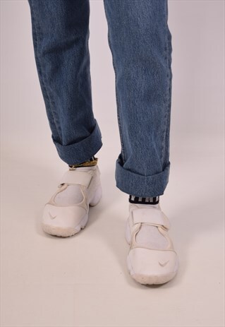 VINTAGE NIKE SANDALS WHITE
