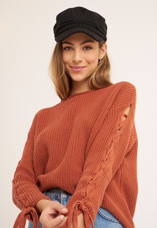LACE-UP SLEEVE JUMPER
