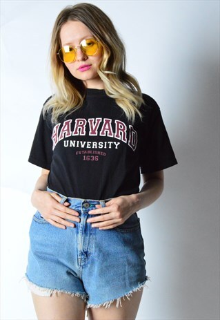 VINTAGE 90S BLACK HARVARD UNIVERSITY CHAMPION T-SHIRT