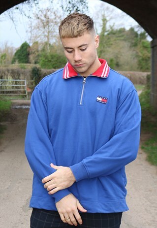 BLUE AND RED TOMMY HILFIGER QUARTER ZIP SWEATSHIRT