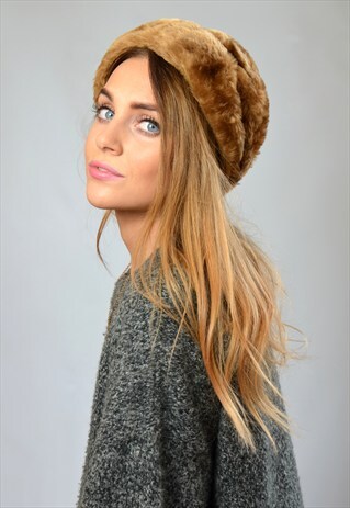 VINTAGE 60S LIGHT BROWN CARAMEL FAUX FUR WINTER BERET HAT
