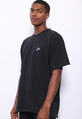 VINTAGE NIKE CHEST LOGO T-SHIRT BLACK