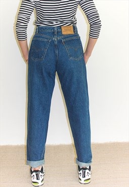 Vintage 90's Levi High Rise Blue Mom Jeans 
