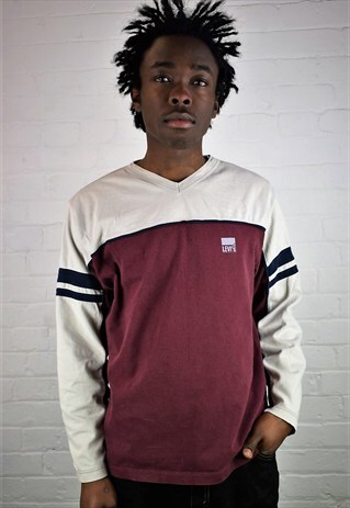 VINTAGE 90'S LEVI'S SWEATSHIRT