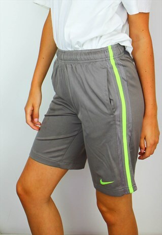 VINTAGE NIKE SHORTS WITH TICK LOGO FRONT & BACK