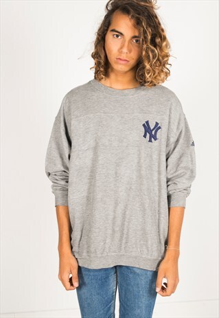 VINTAGE 90S ADIDAS SWEATSHIRT/ R262
