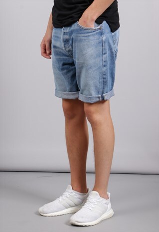 MEN'S VINTAGE LEVI 501 SHORTS VI4