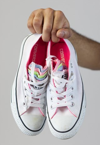 VINTAGE CONVERSE WHITE PATTERNED TRAINERS