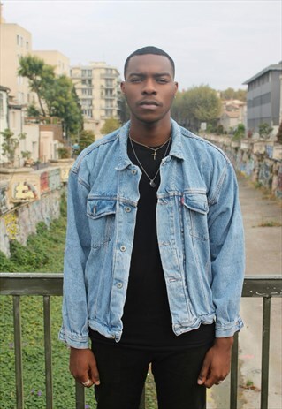 VINTAGE DENIM JACKET