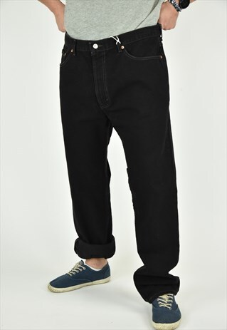 levi black straight leg jeans