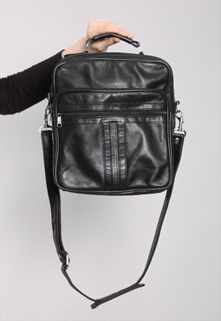 VINTAGE 90S BLACK LEATHER BOX CROSS BODY CAMERA BAG