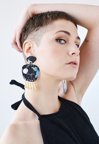 NIGHT SKY MOON FRUIT EARRING