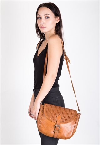 VINTAGE LEATHER SHOULDER BAG, CROSSBODY BAG, SATCHEL.