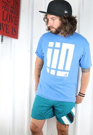 VINTAGE ADIDAS OVERSIZED T SHIRT