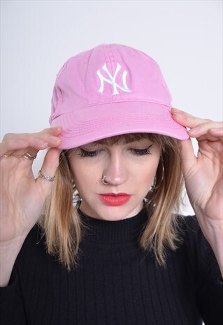 VINTAGE NEW YORK YANKEES BASEBALL CAP HAT PINK