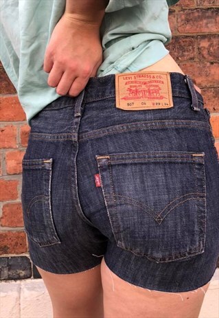 LEVI SHORTS