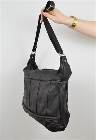 SLOUCH SHOULDER BAG