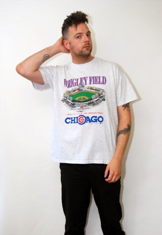 WRIGLEY FIELD T-SHIRT (XL) VINTAGE 90S CHICAGO CUBS BASEBALL