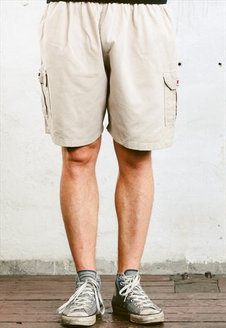 VINTAGE NIKE SHORTS